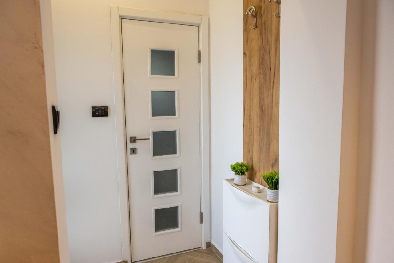 Dusanovac Rubikon Free Parking Apartmani מראה חיצוני תמונה