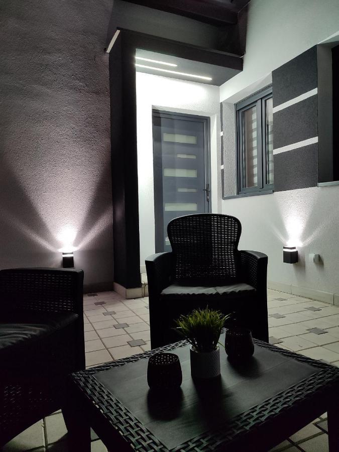 Dusanovac Rubikon Free Parking Apartmani מראה חיצוני תמונה