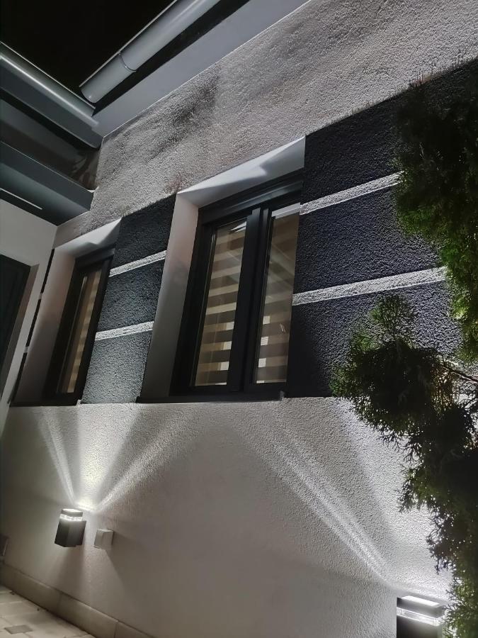 Dusanovac Rubikon Free Parking Apartmani מראה חיצוני תמונה